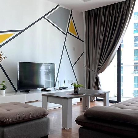 #2.1 Jazz Suites Large Bed Vivacity Kuching 3Rooms Bagian luar foto