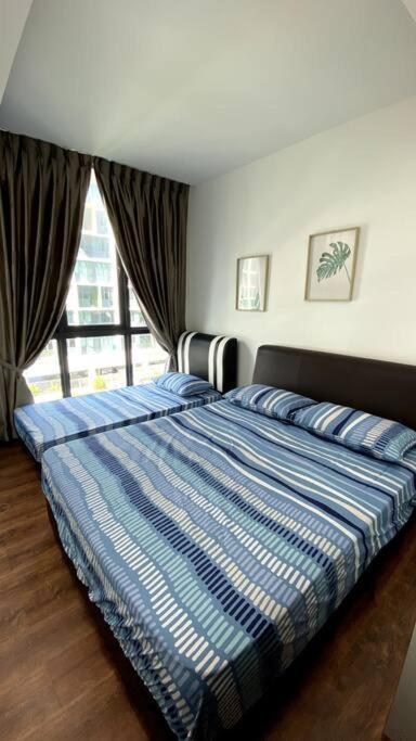 #2.1 Jazz Suites Large Bed Vivacity Kuching 3Rooms Bagian luar foto