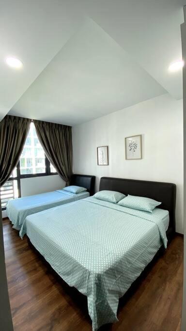 #2.1 Jazz Suites Large Bed Vivacity Kuching 3Rooms Bagian luar foto